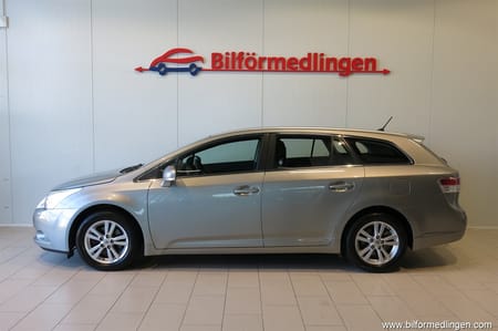 Toyota Avensis Kombi 1.8 VVT-i 147hk Drag V-Hjul 1 Ägare