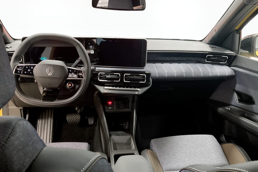 Bild 4 av Renault 5 E-Tech R5 techno 52kWh II - Google Maps, Backkamera, Adaptiv Farthållare