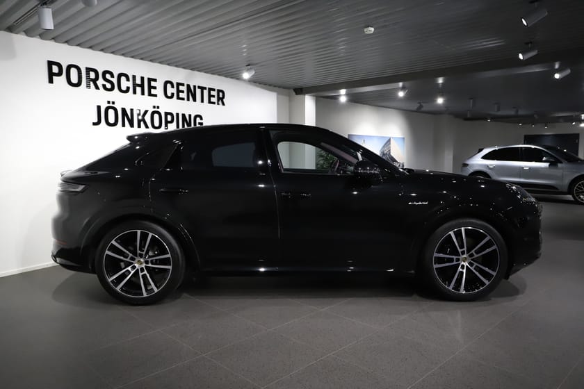Bild 5 av Porsche Cayenne E-Hybrid Coupé 470HK