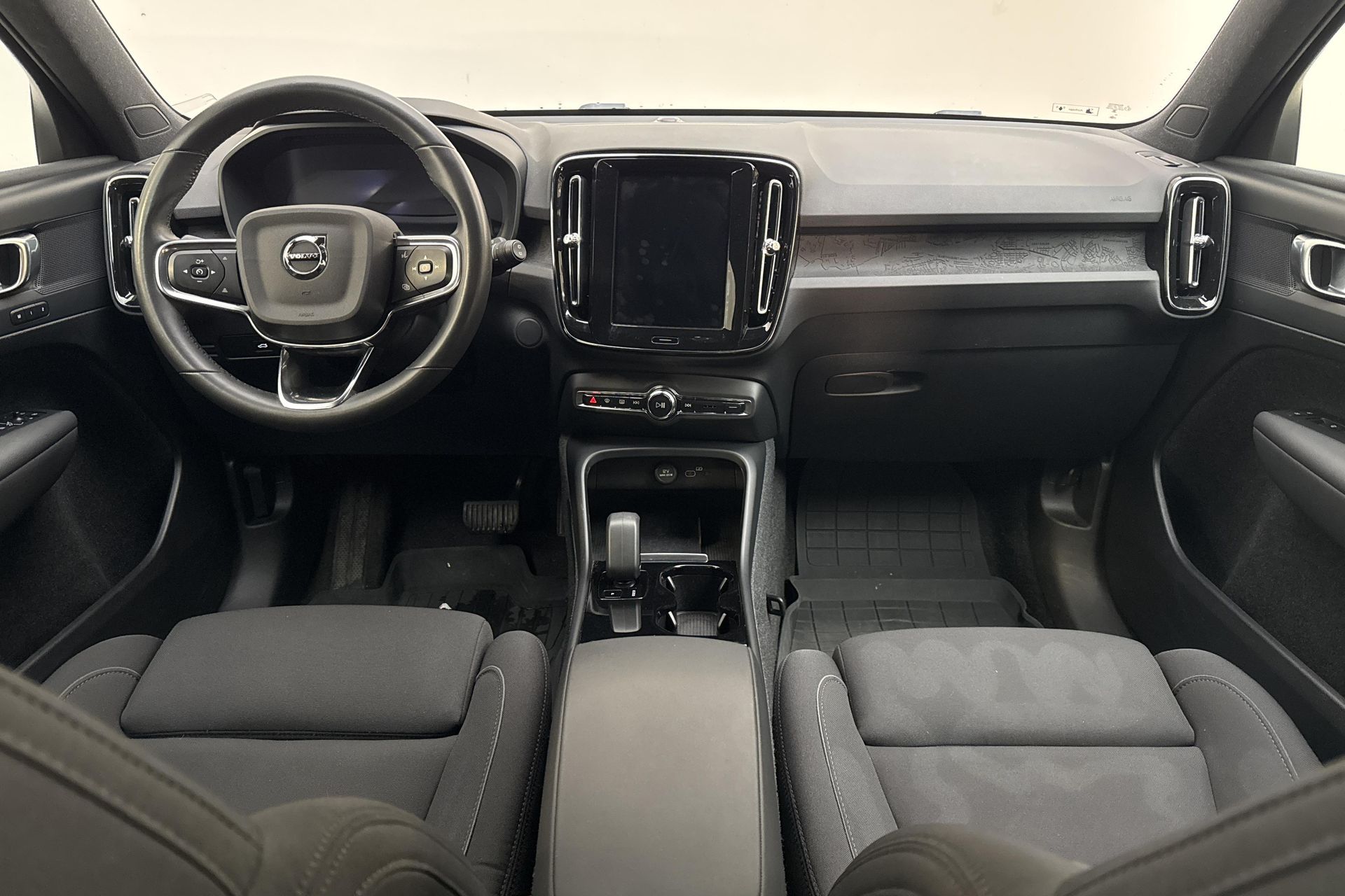 Volvo XC40 2024, bild 7/10