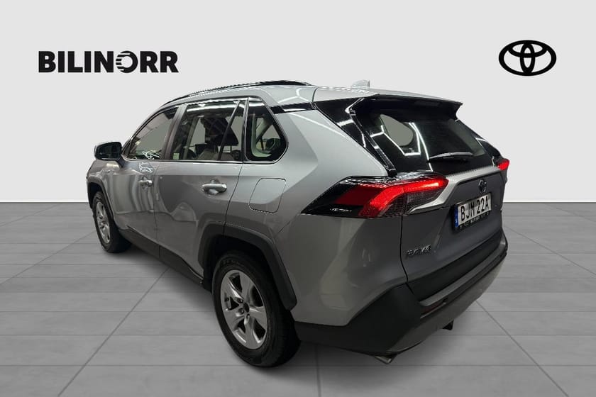 Bild 2 av Toyota RAV4 Hybrid AWD-i 2,5 ELHYBRID E-CVT ACTIVE KOMFORT DRAG V-HJUL