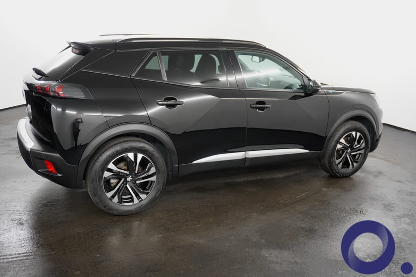 Bilde 3 av Peugeot e-2008 Allure 136 hk Adaptiv Cruisekontroll