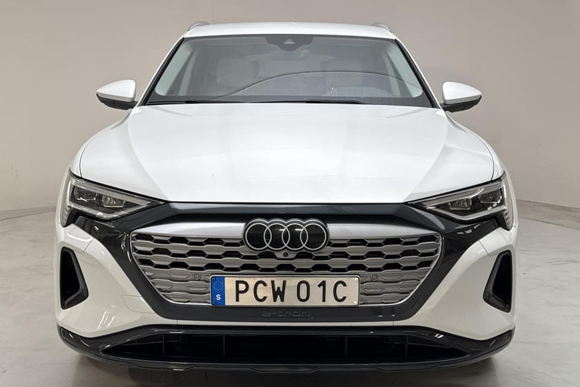 Bild 5 av Audi Q8 Sportback 55 e-tron quattro (408hk) Proline