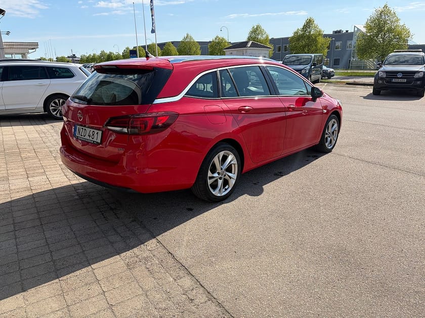 Bild 5 av Opel Astra Sports Tourer 1.6 CDTI Dynamic, AUT, Läder, Backkamera