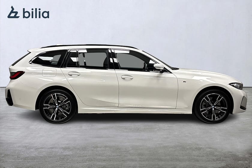 Bild 2 av BMW 330e xDrive Touring M Sport  Aktiv fartållare +Stop&Go Drag