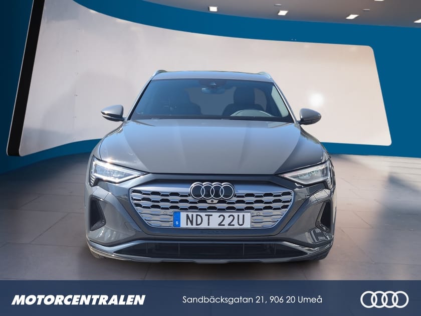 Bild 5 av Audi Q8 50 e-tron quattro 250,00 KW