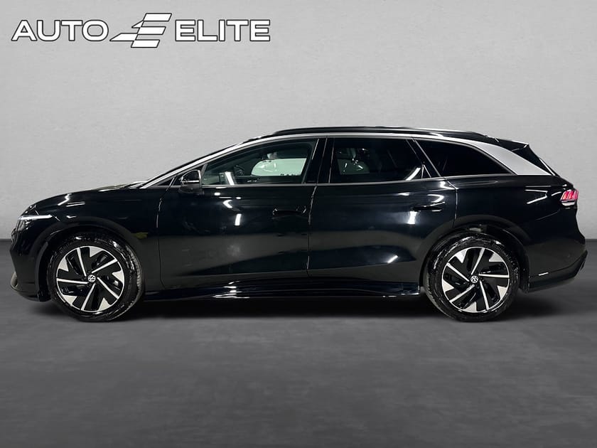 Bild 2 av Volkswagen ID.7 Pro S Tourer TOURER|MOMS|360 KAMERA|FARTH|LEASEBAR|SE SPEC