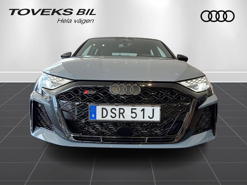 Bild 2 av Audi RS3 Sportback QUATTRO