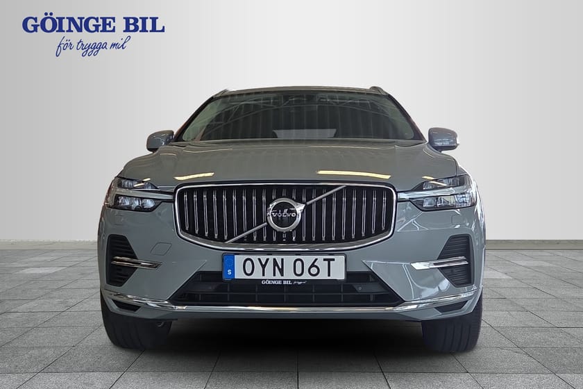 Bild 3 av Volvo XC60 Recharge T6 Core Edition Drag/ Panorama/ Navi