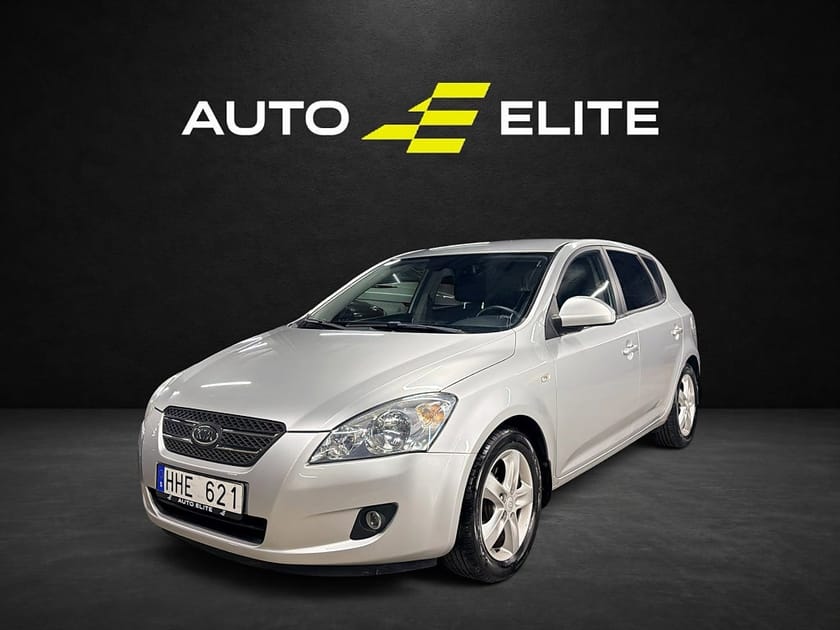 Bild 1 av Kia cee'd |1.6 CVVT|EX|SoV-DÄCK|P-SENS|SERVAD|ISOFIX|NYBESIKTAD