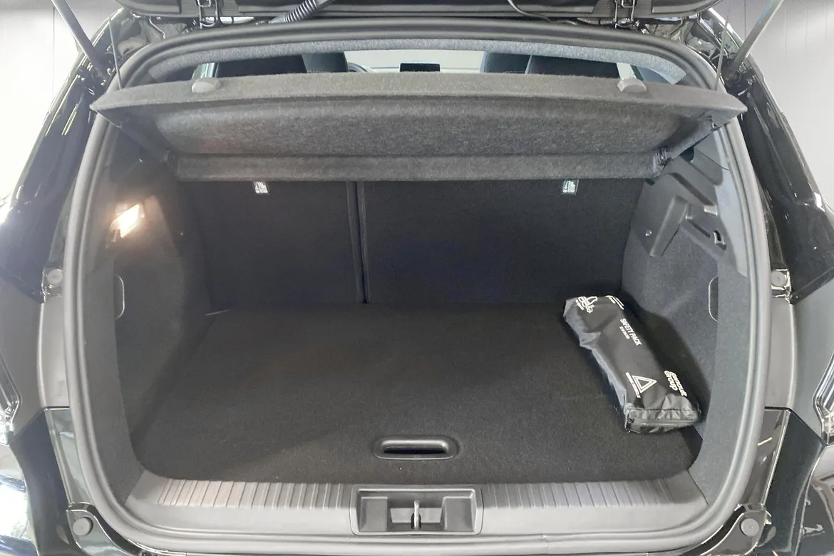 picture of a car