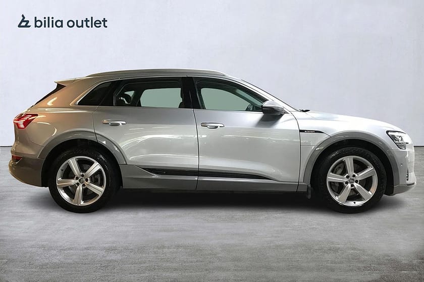 Bild 5 av Audi e-tron 50 quattro 313hk Cockpit Navi Drag Backkamera