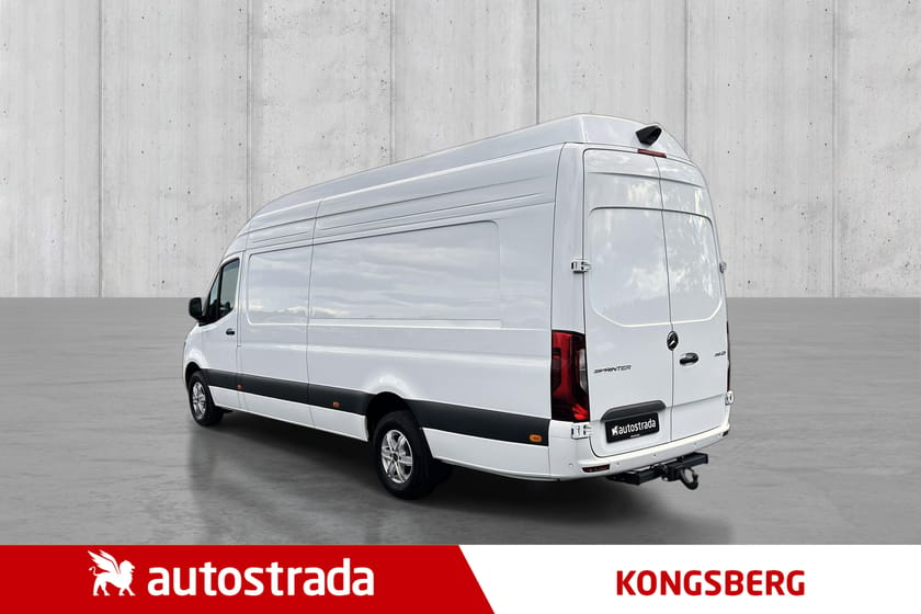 Bilde 3 av Mercedes-Benz Sprinter 319 CDI Panel Van 319CDI 190HK/H.F/Web/360 Kam./Distr./Bøyle/Lazer lys/+