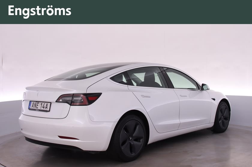 Bild 4 av Tesla Model 3 Standard Range Plus 325Hk Dragkrok/panorama