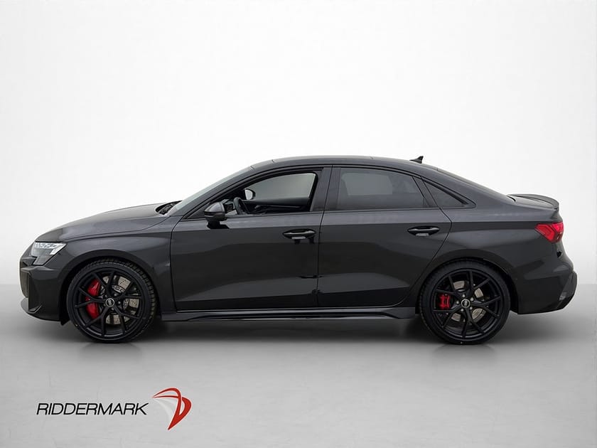 Bild 5 av Audi RS3 Sedan Quattro 400hk RS-Avgas SONOS  Panorama HUD