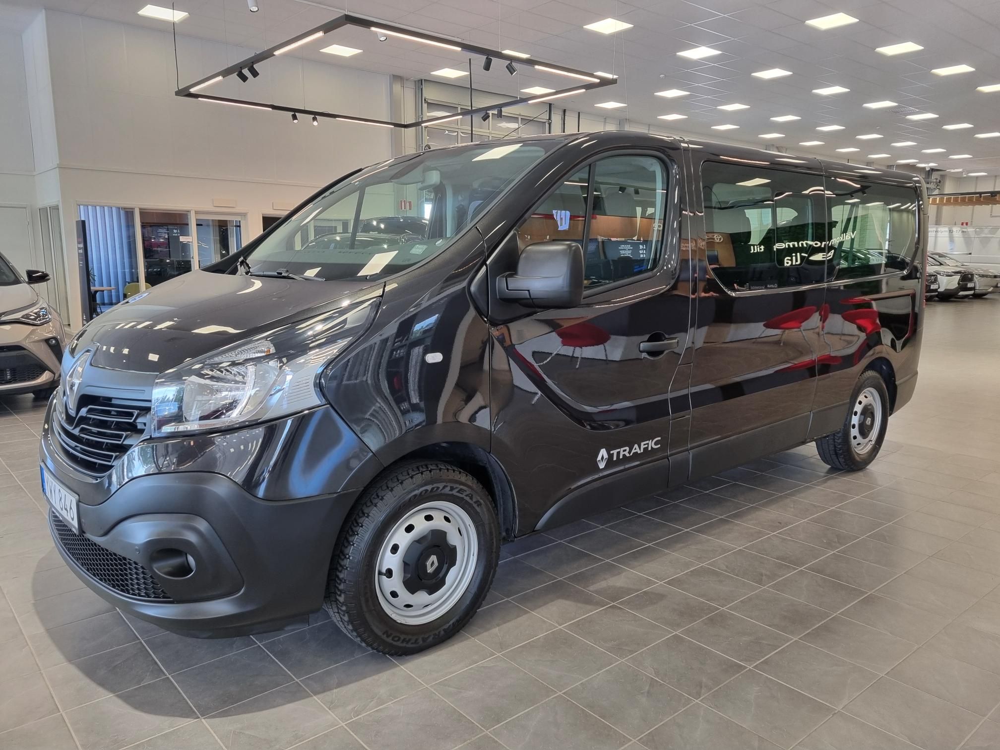 Renault Trafic 125 л.с.