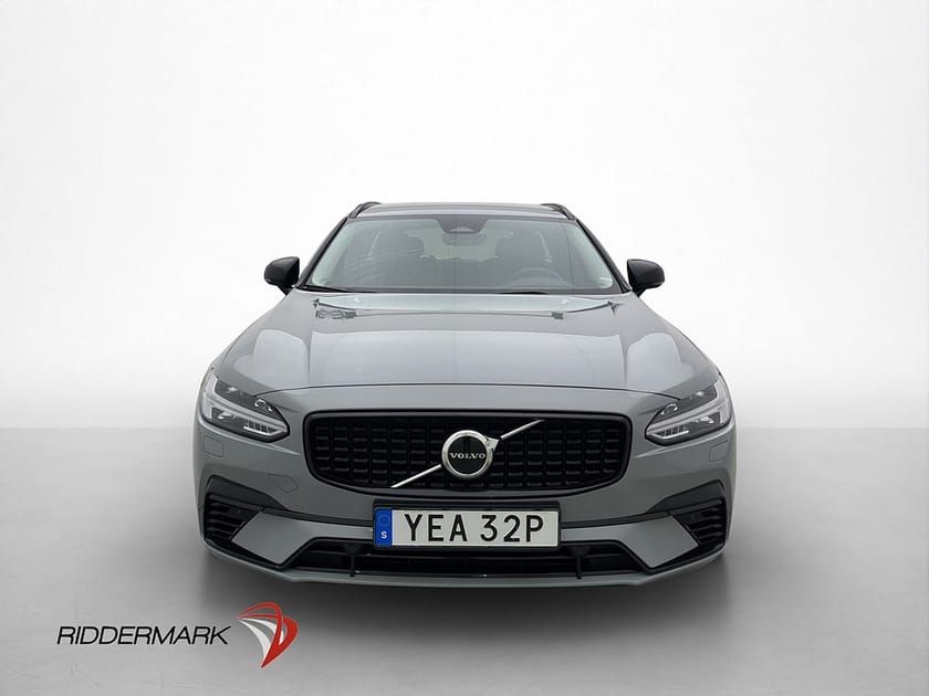 Bild 2 av Volvo V90 T6 AWD 350hk Plus Dark MOMS Drag Kamera Elvärmare