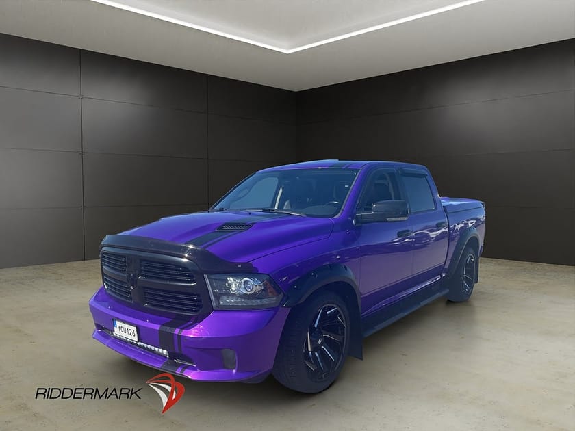Bild 1 av RAM 1500 Crew Cab Dodge Sport V8 4x4 Värmare Drag Skinn Taklucka STUK