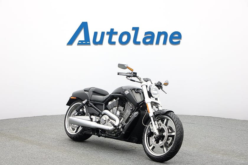 Bild 1 av Harley-Davidson VRSCF V-Rod *Vance & Hines, Nya däck, Nyservad *Sommarkampanj 4,
