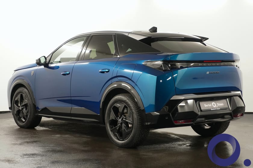 Bilde 5 av Peugeot E-3008 GT, Tilhengerfeste, skinn, massasje