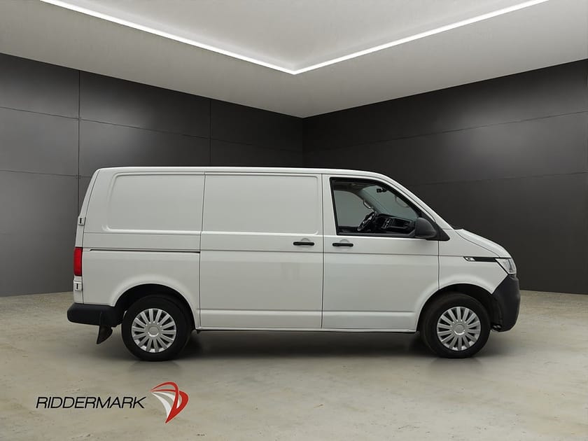 Bild 2 av Volkswagen Transporter Värmare Drag B-Kamera CARPLAY Moms