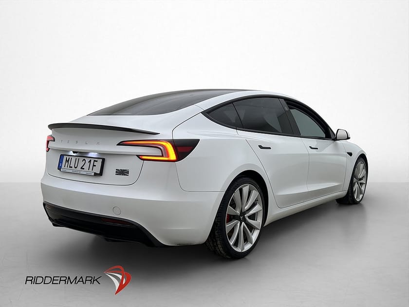 Bild 5 av Tesla Model 3 Performance AWD Autopilot Panorama Kamera
