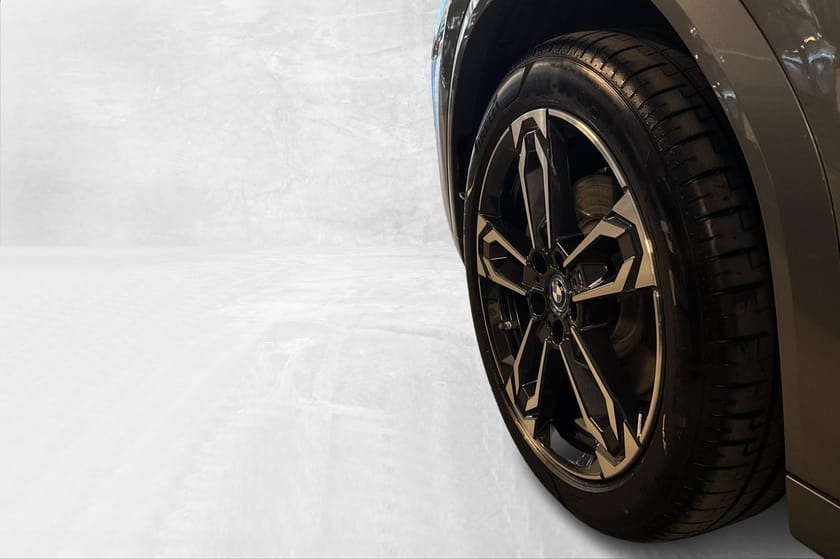 Bilde 3 av BMW iX2 xDrive30 FullyCharged Krok, HarmanKardon, HeadUp, M-Sport