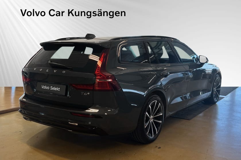 Bild 5 av Volvo V60 T6 Plus Dark Nordic Edition Harman/Kardon 360-kamera Teknikpaket Selekt
