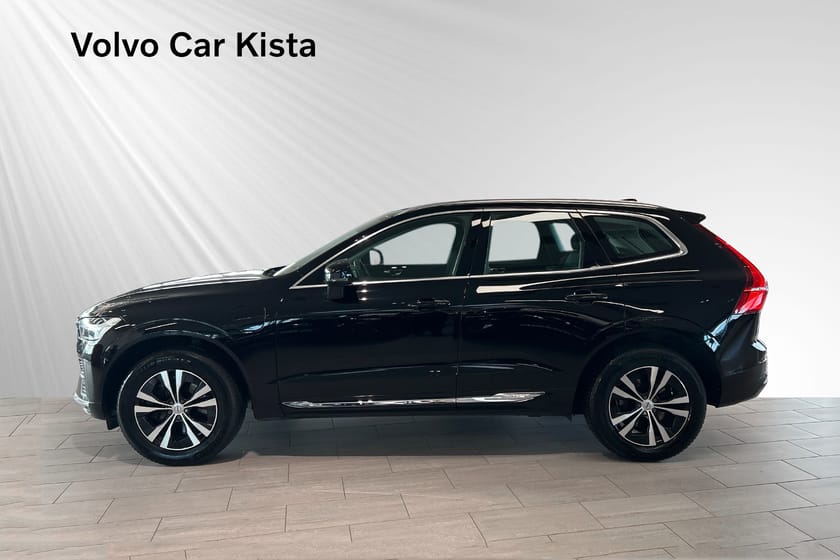 Bild 3 av Volvo XC60 Recharge T6 Core Edition Panorama B-Kamera