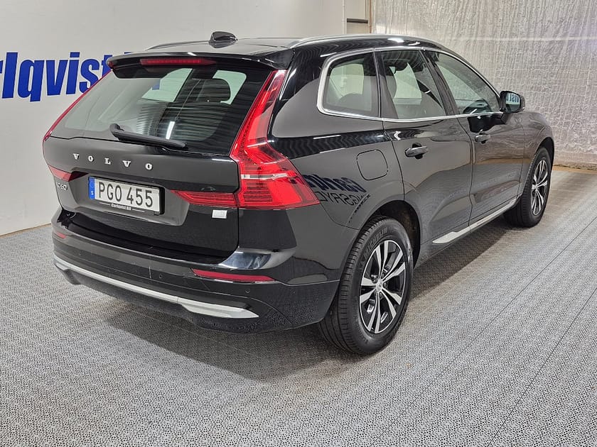 Bild 4 av Volvo XC60 T6 Recharge Core Bright plug in AWD 350HK 4x4 Panorama