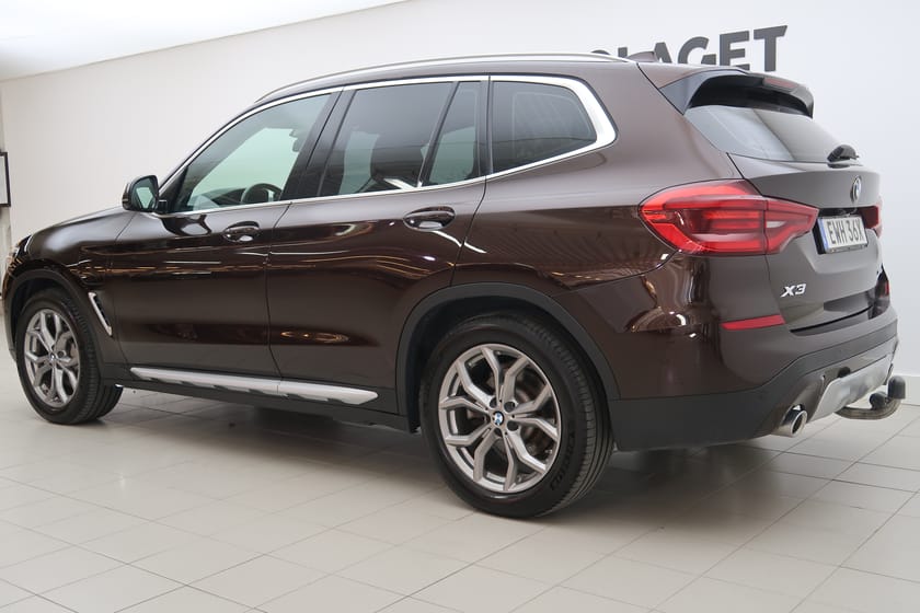 Bild 3 av BMW X3 xDrive30e xDrive 30e 292hk xLine