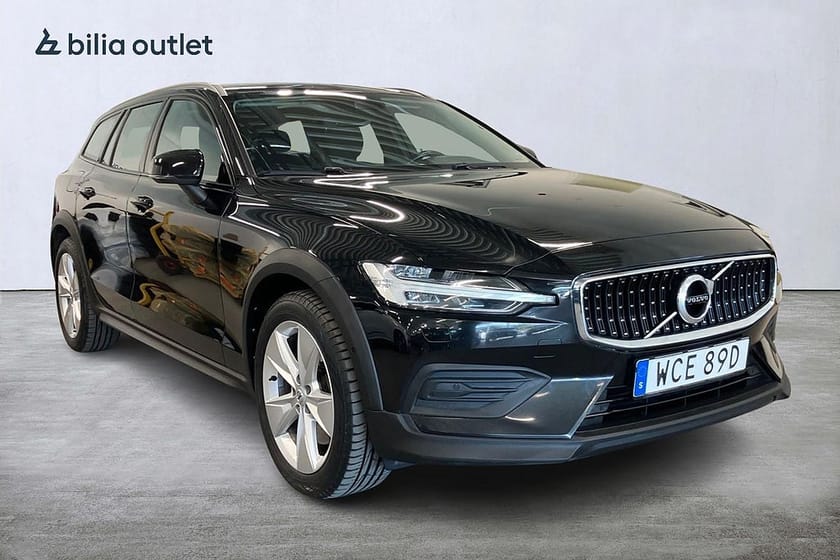Bild 2 av Volvo V60 Cross Country B4 AWD Advanced Navi Pro Edition B-kamera Drag Navi