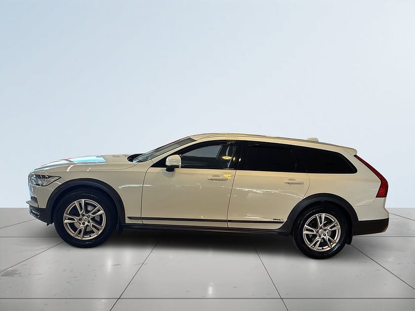 Bild 4 av Volvo V90 Cross Country D4 AWD Aut Inscription Pro Drag Navi Bkamera Mvärme S&V