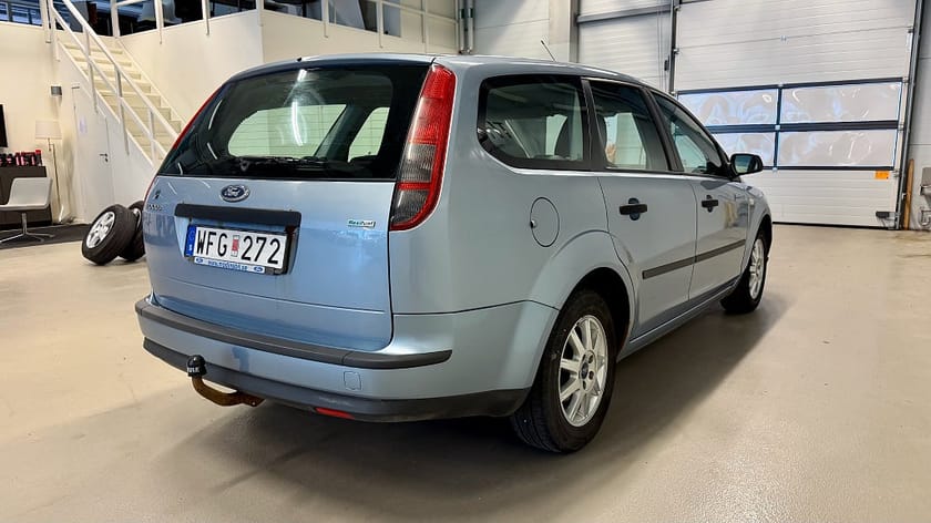 Bild 3 av Ford Focus Kombi 1,8 Flexifuel / Drag