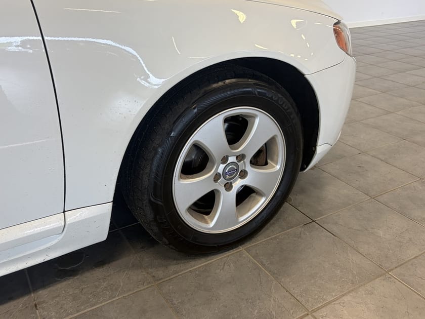 Bild 3 av Volvo V70 Kinetic 1.6 DRIVe 115hk Drag
