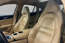 Porsche Panamera 4 E-Hybrid
