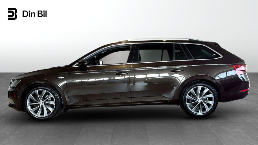 Bild 2 av Škoda Superb Kombi L&K TDI 190 DSG 4X4