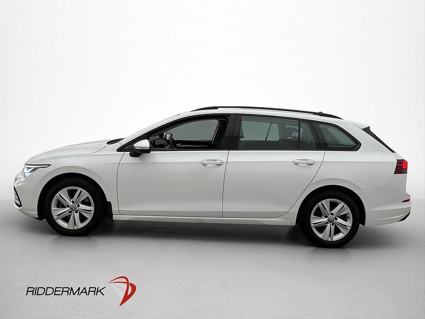 Bild 4 av Volkswagen Golf Sportscombi 1.5 eTSI Base Backkamera IQ Drive Dragkrok