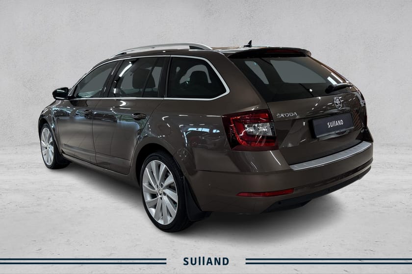 Bilde 3 av Škoda Octavia Stasjonsvogn 2.0 | TDI | 4x4 | L&K | Aut | Krok