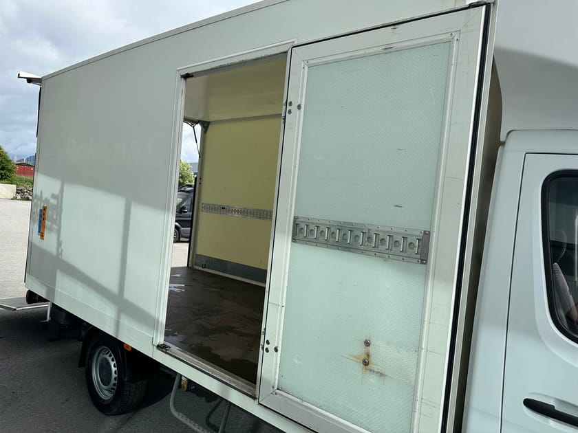 Bild 4 av Mercedes-Benz Sprinter 316 CDI Chassi Volymskåp B-gavellyft