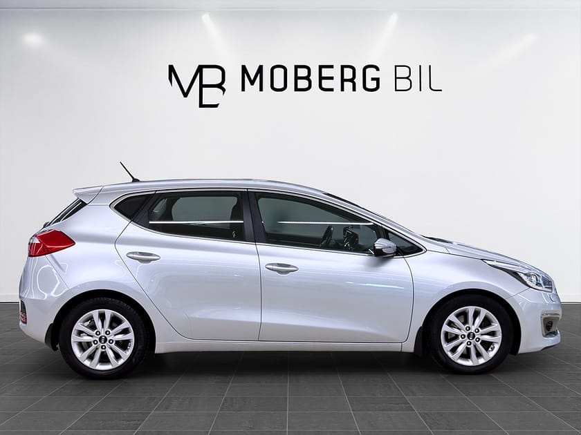 Bild 3 av Kia cee'd 1.6 GDI DCT 135hk Rattvärme PDC