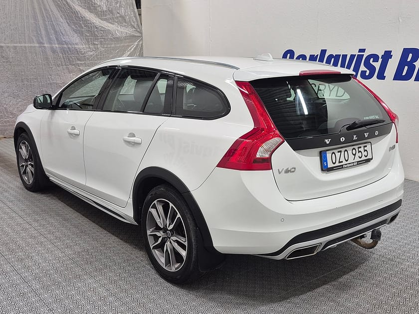Bild 3 av Volvo V60 Cross Country D4 AWD 190HK 4x4 Classic Summum Läder