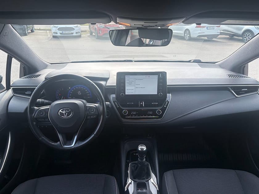 Bild 5 av Toyota Corolla 1.2 Turbo iMT Style, Backkamera, Rattvärme