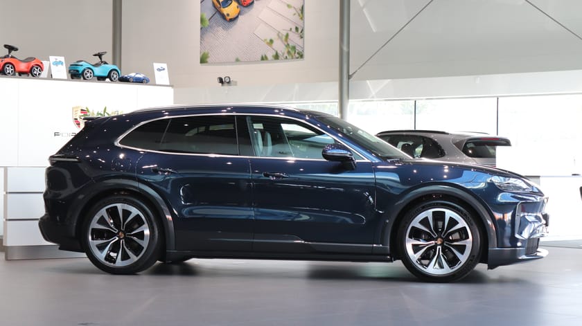 Bild 3 av Porsche Cayenne Electric