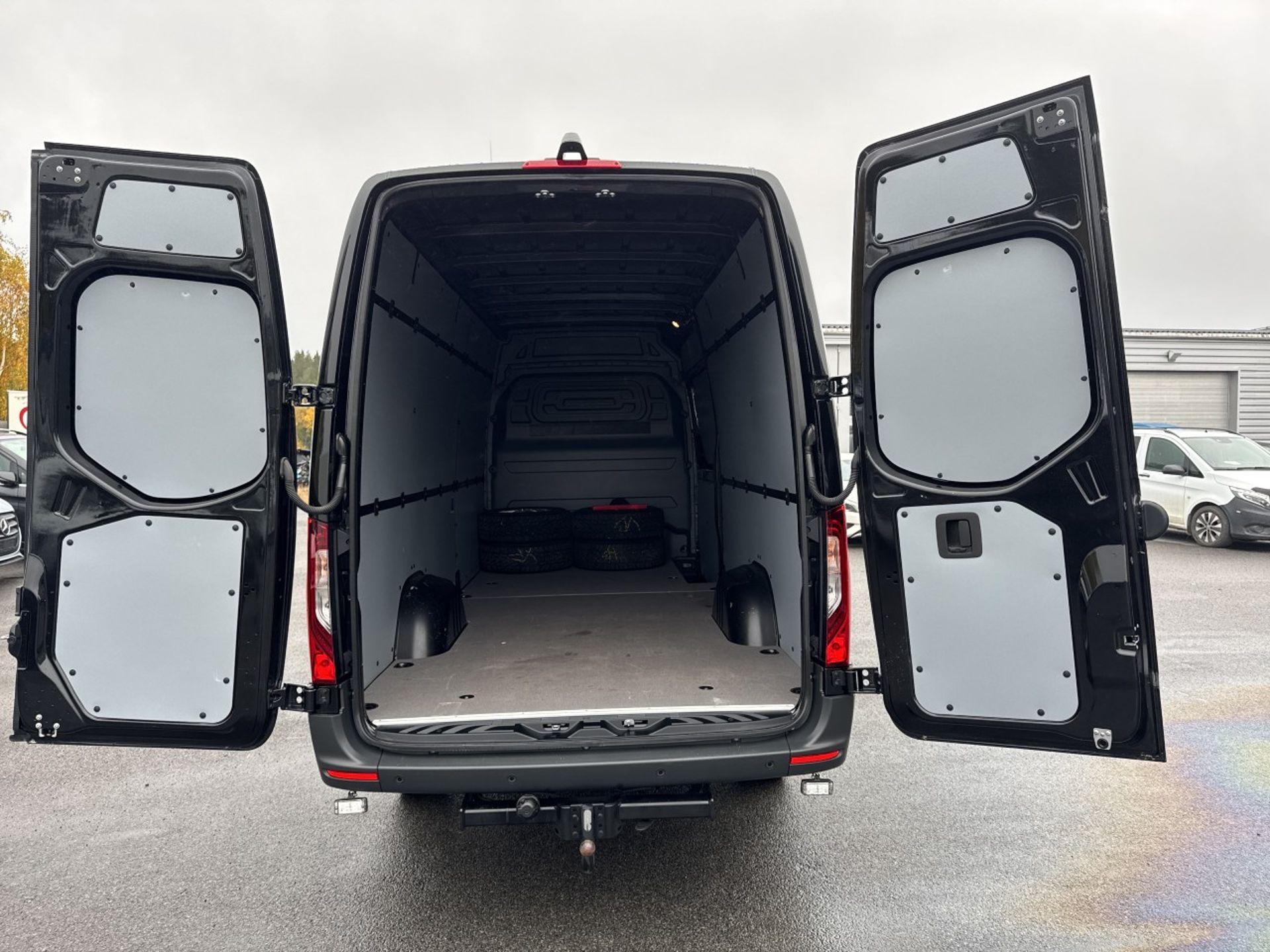 Mercedes-Benz Sprinter 2023, bild 7/10