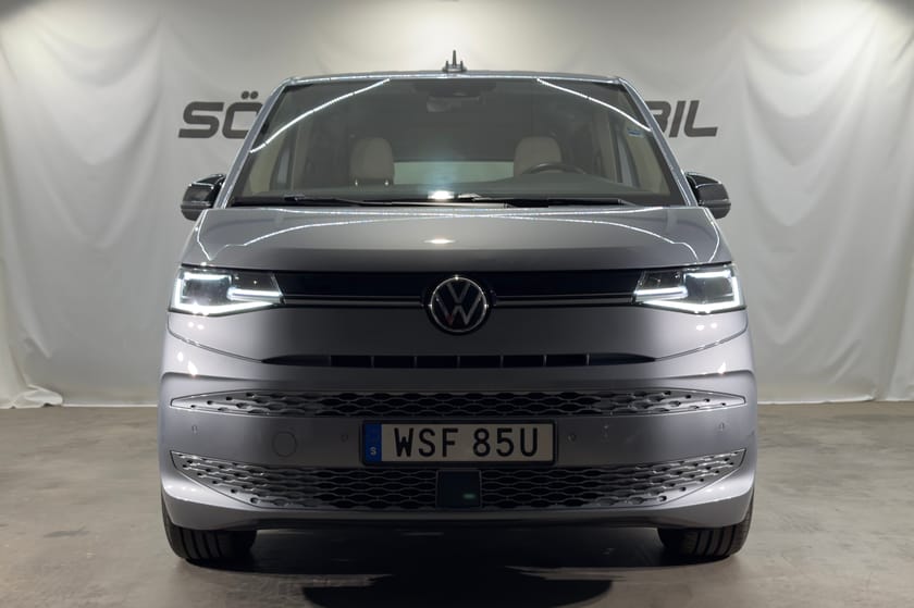 Bild 4 av Volkswagen Multivan eHybrid 4M 4MOTION LIFE PLUS DRAG 7-SITS KAMERA MOMSBIL
