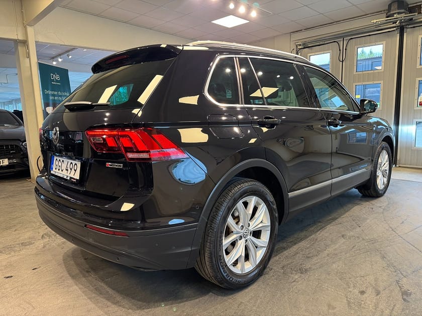 Bild 4 av Volkswagen Tiguan 1.4 TSI 4Motion Base Drag Värmare B-kamera Carplay