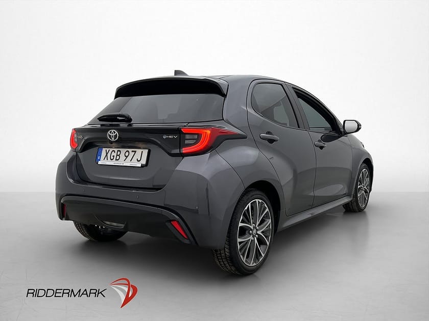 Bild 5 av Toyota Yaris Hybrid 130hk Style JBL HUD Kamera Rattvärme GPS