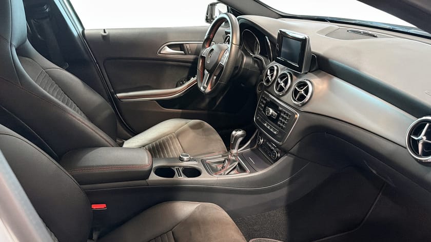 Bild 3 av Mercedes-Benz GLA 200