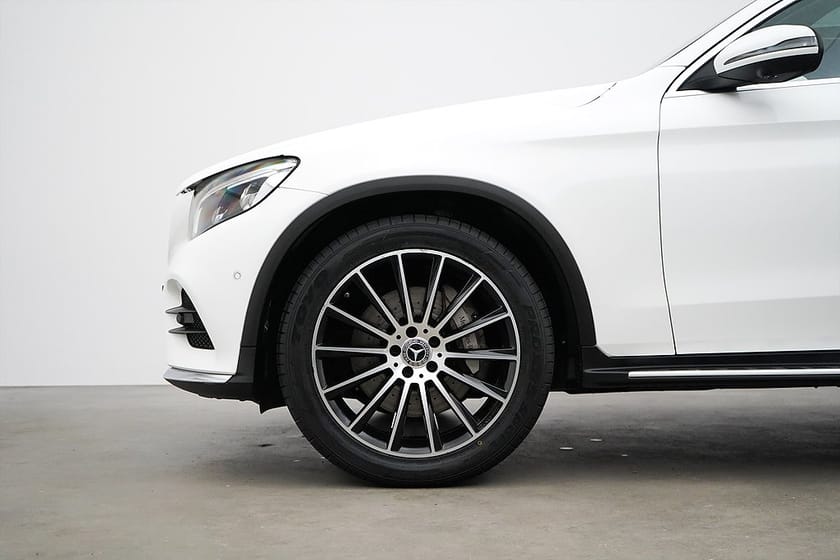 Bild 2 av Mercedes-Benz GLC 220 d Coupé 4MATIC 4M / Värmare / 360° / Burmester